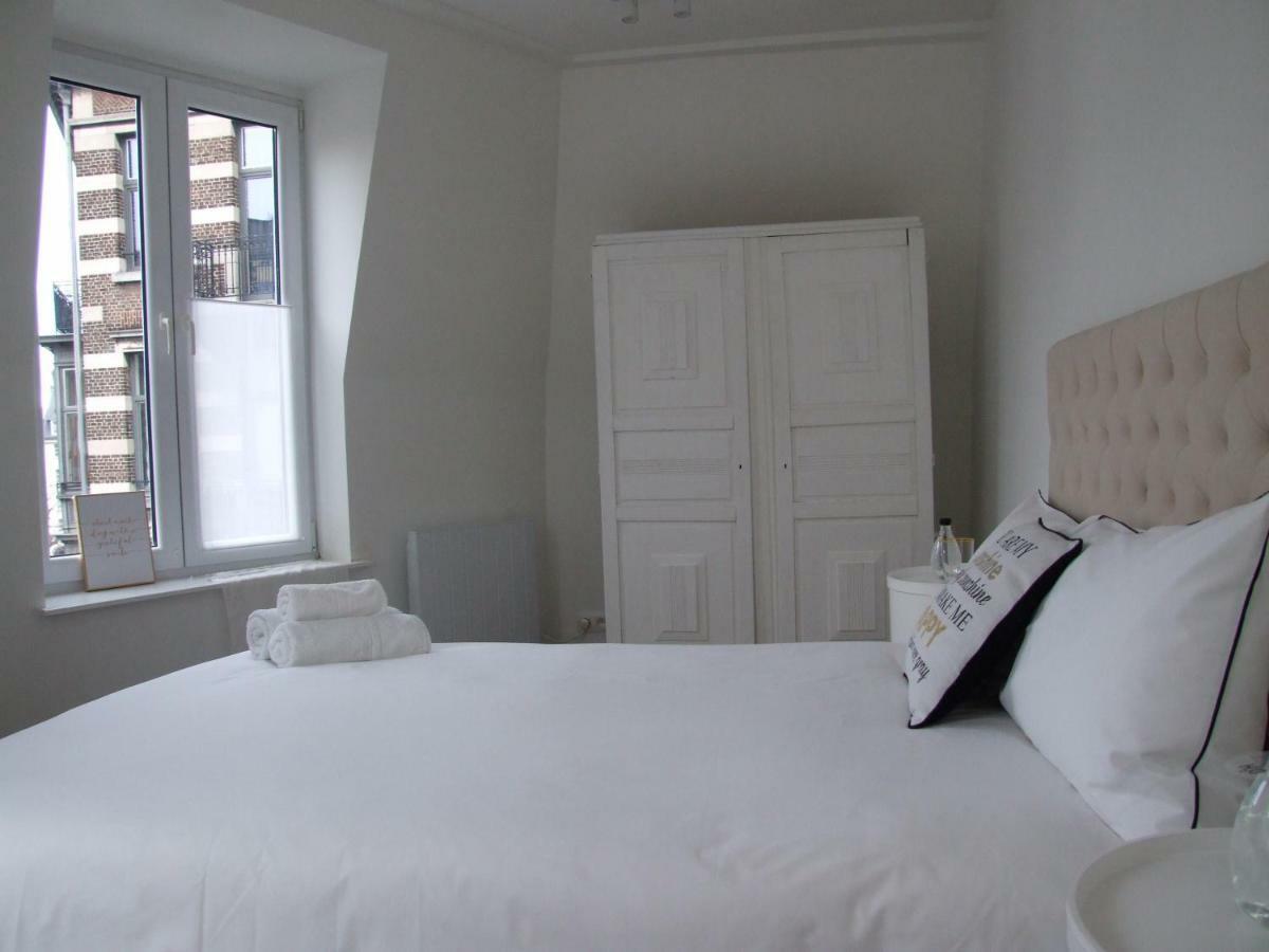 Be And Be Sablon Bed & Breakfast Брюксел Екстериор снимка