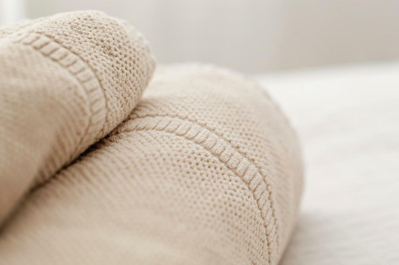 Be And Be Sablon Bed & Breakfast Брюксел Екстериор снимка
