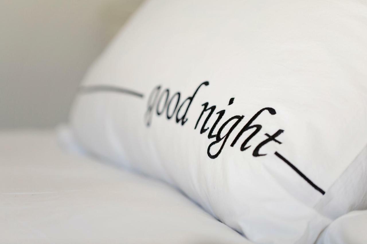 Be And Be Sablon Bed & Breakfast Брюксел Екстериор снимка