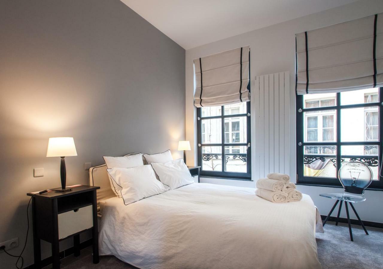 Be And Be Sablon Bed & Breakfast Брюксел Екстериор снимка