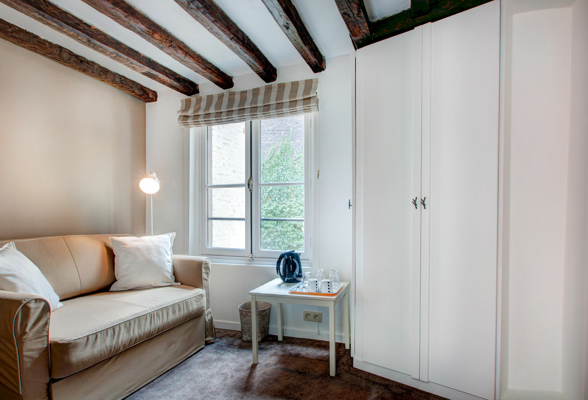 Be And Be Sablon Bed & Breakfast Брюксел Екстериор снимка