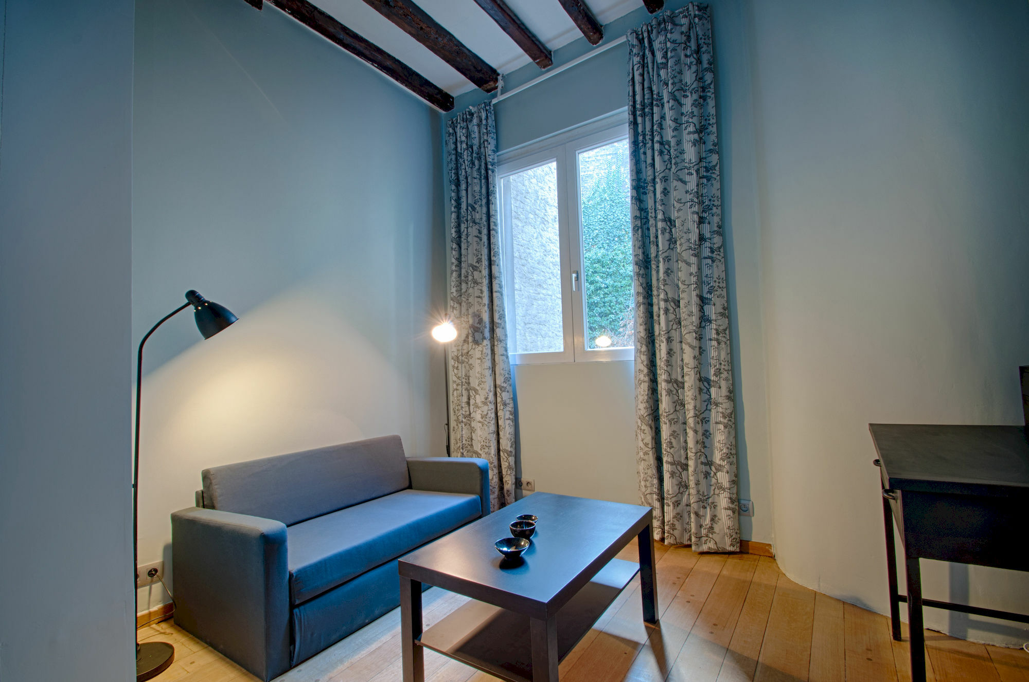 Be And Be Sablon Bed & Breakfast Брюксел Екстериор снимка